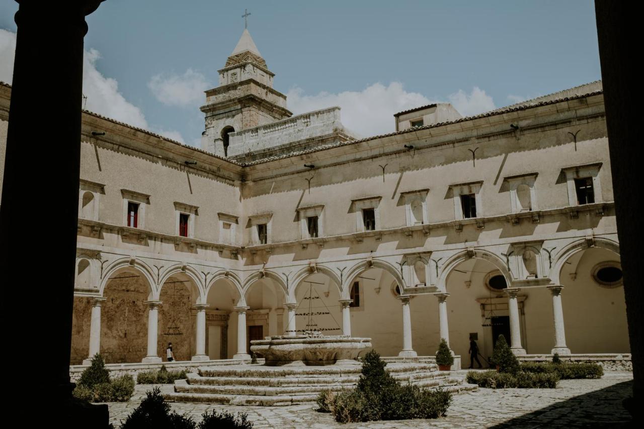 Abbazia Santa Maria Del Bosco ξενώνας Contessa Entellina Εξωτερικό φωτογραφία