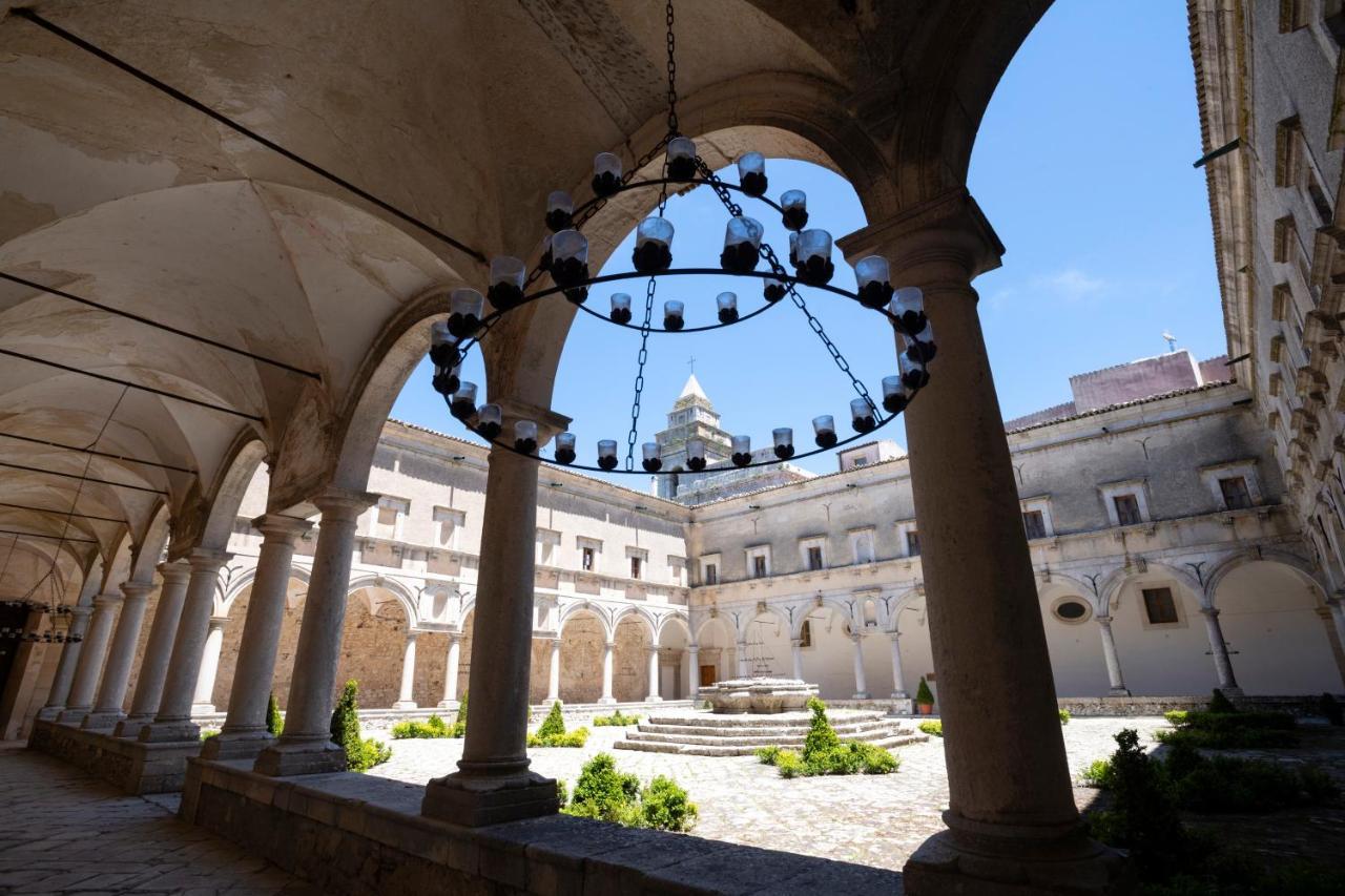Abbazia Santa Maria Del Bosco ξενώνας Contessa Entellina Εξωτερικό φωτογραφία