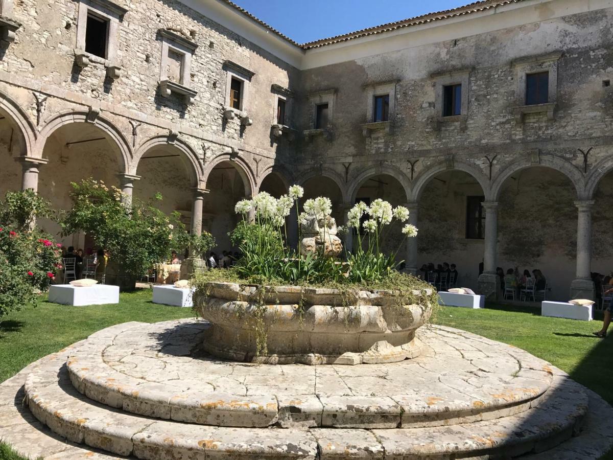 Abbazia Santa Maria Del Bosco ξενώνας Contessa Entellina Εξωτερικό φωτογραφία