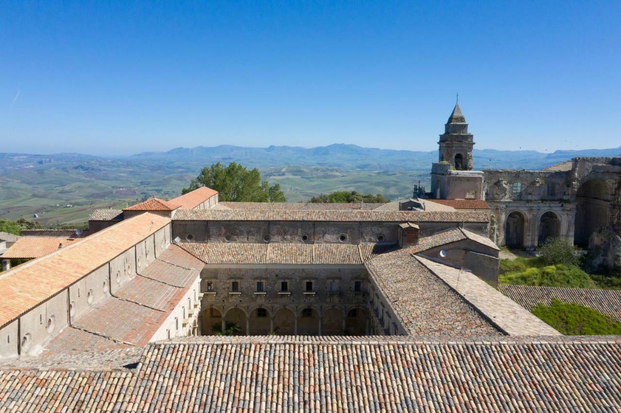 Abbazia Santa Maria Del Bosco ξενώνας Contessa Entellina Εξωτερικό φωτογραφία